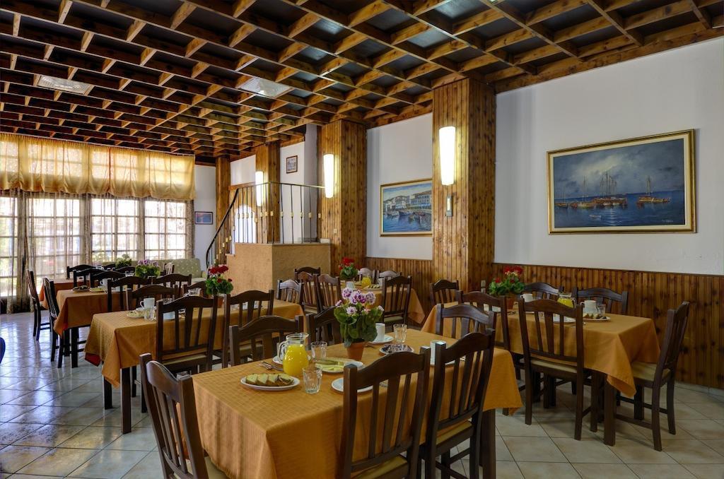 Izela Hotel Kala Nera Exterior foto